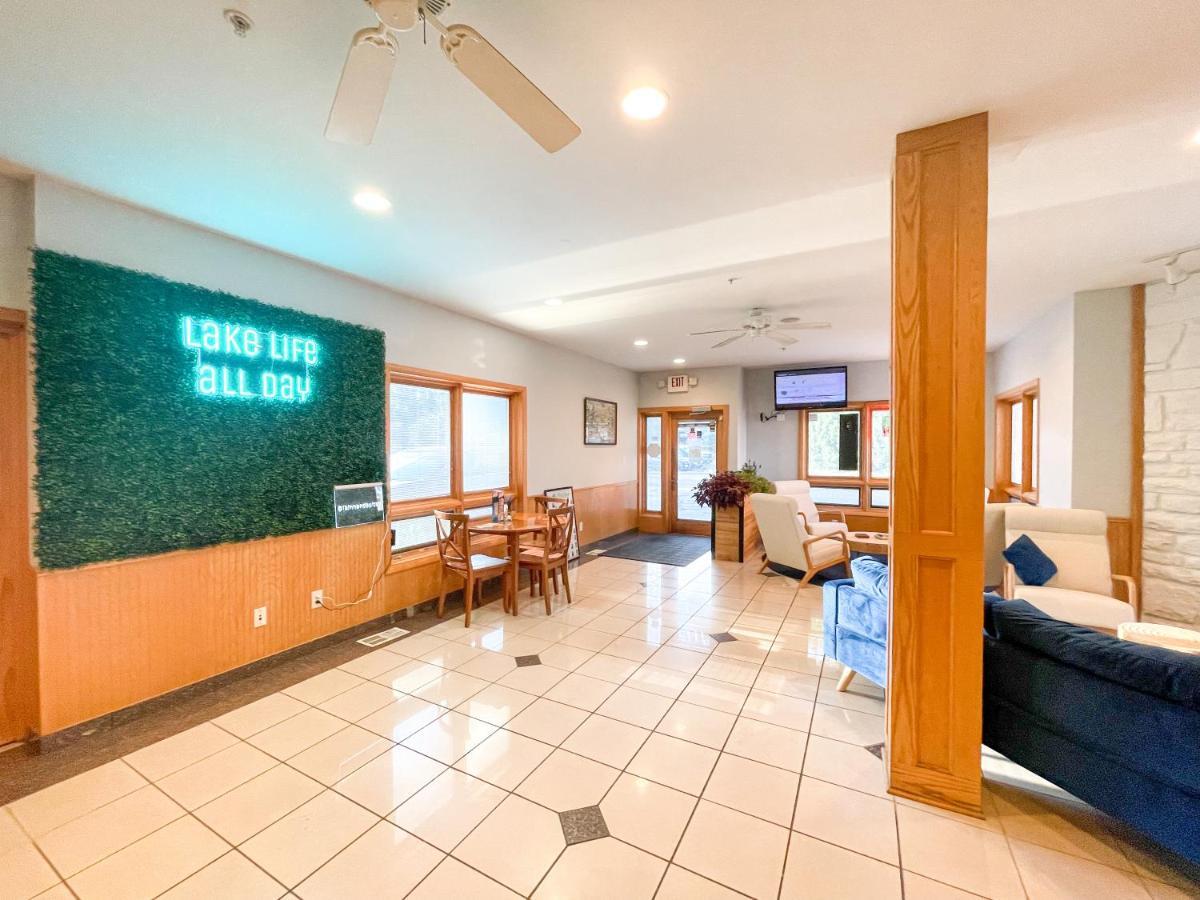 Lake Bluff Inn And Suites South Haven Dış mekan fotoğraf