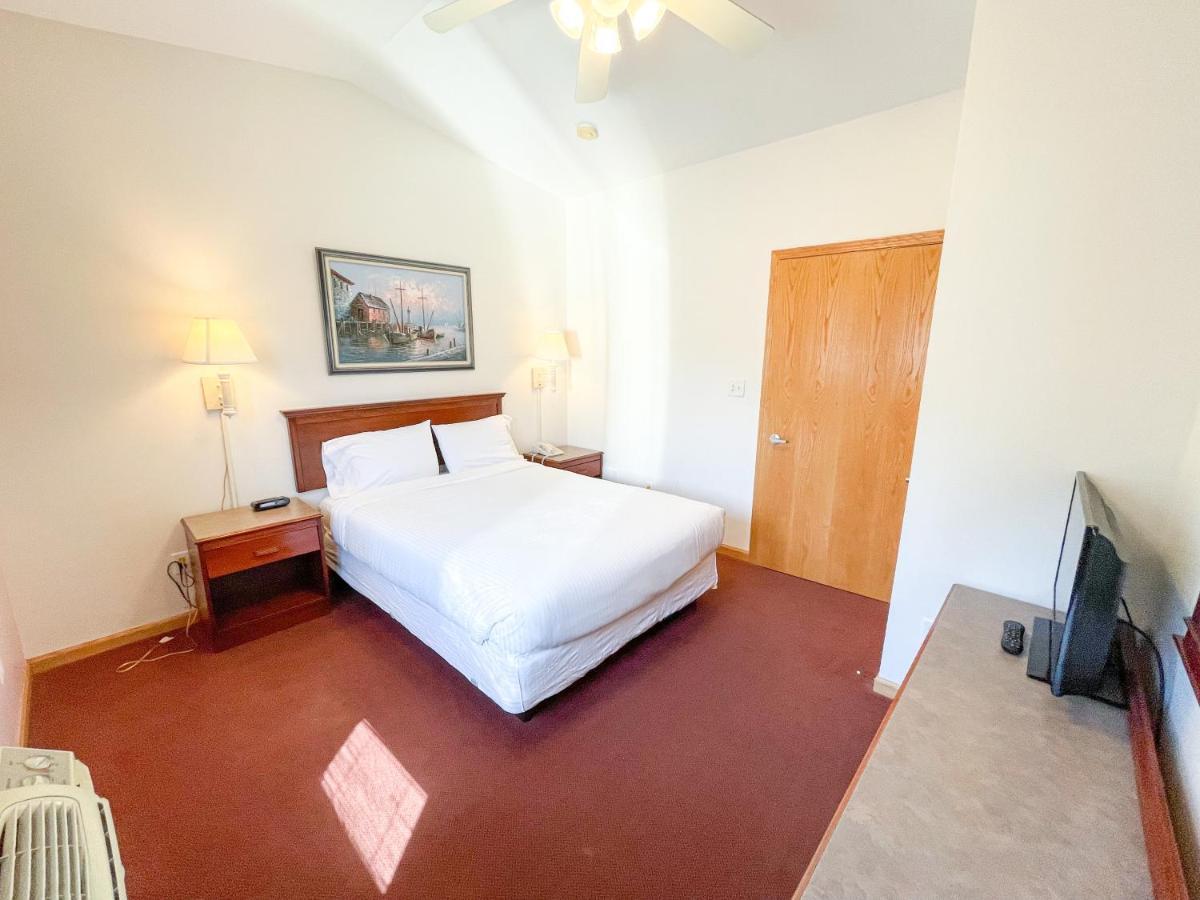 Lake Bluff Inn And Suites South Haven Dış mekan fotoğraf