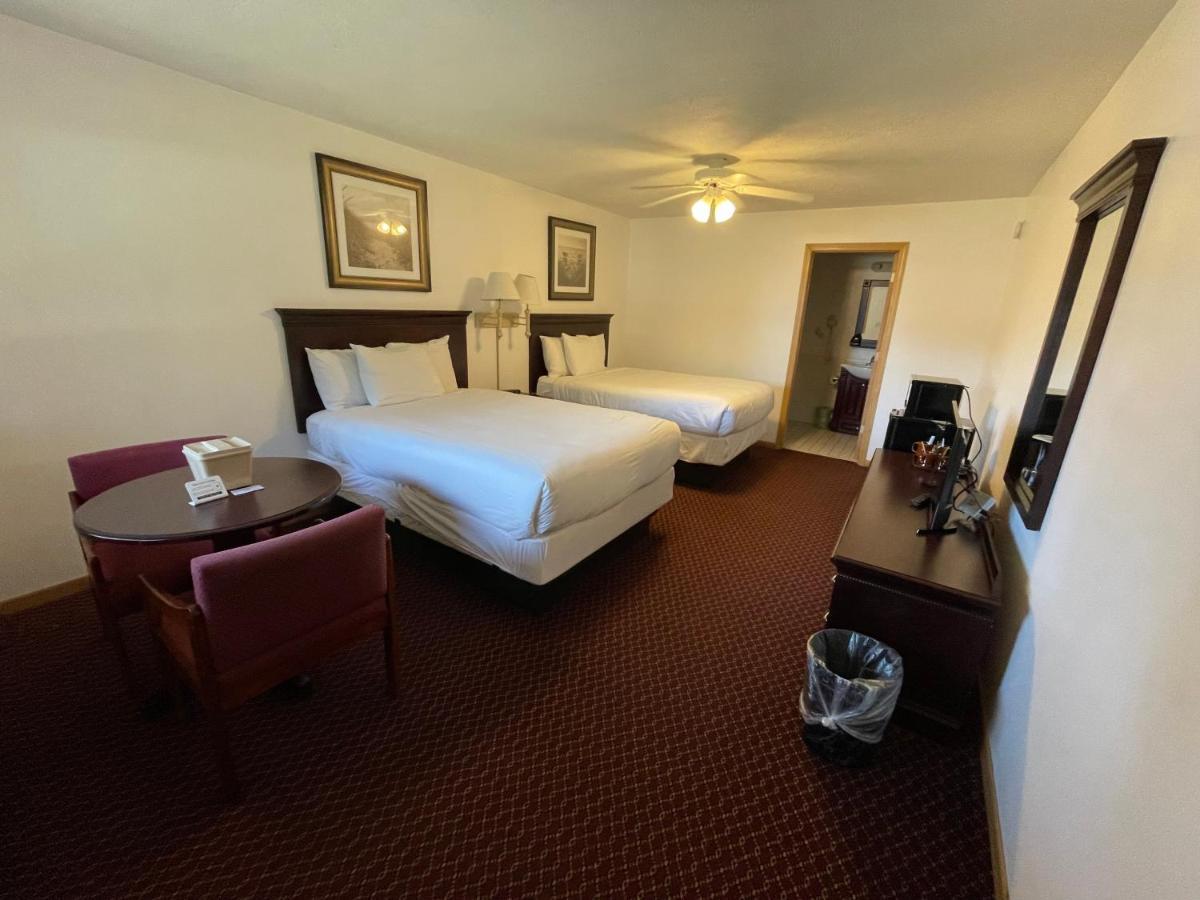 Lake Bluff Inn And Suites South Haven Dış mekan fotoğraf